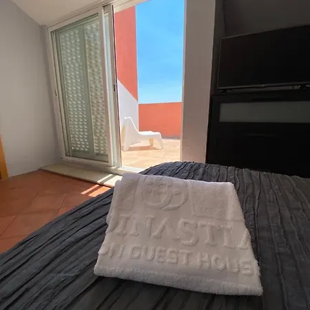 Apartamentos Lux Dinastia Lisbon Exterior photo